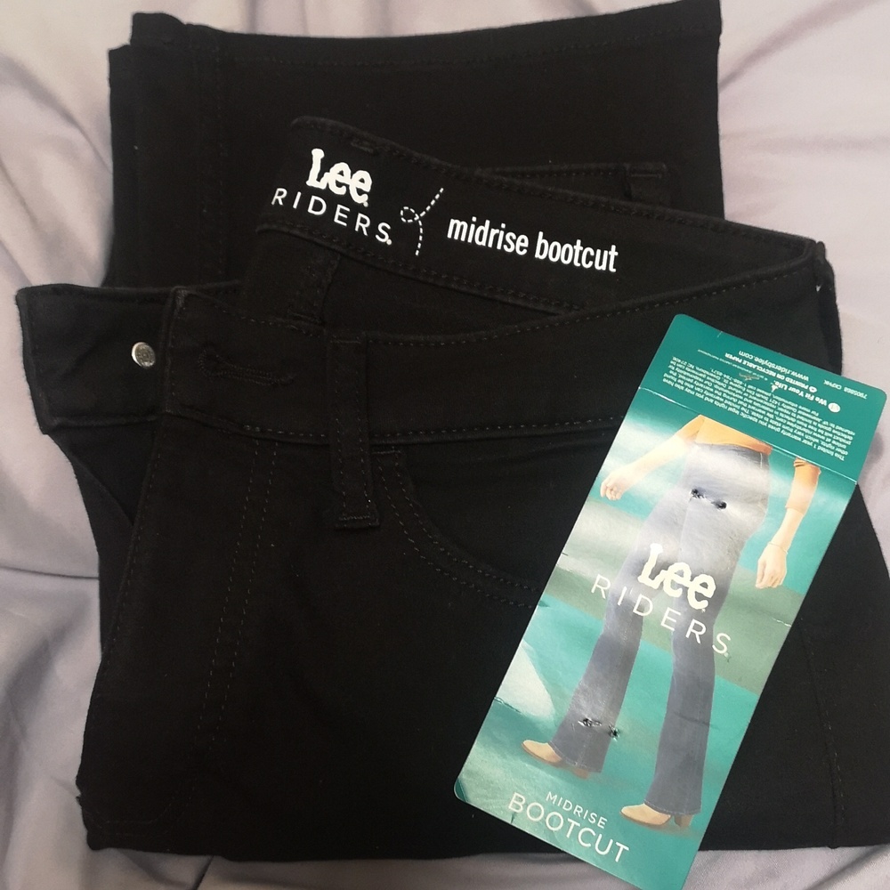 Lee riders midrise bootcut new without tag